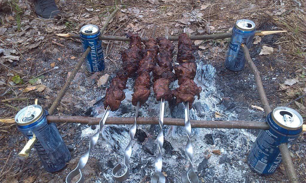 Кирпичный мангал рядом с частным домом: строим своими руками
